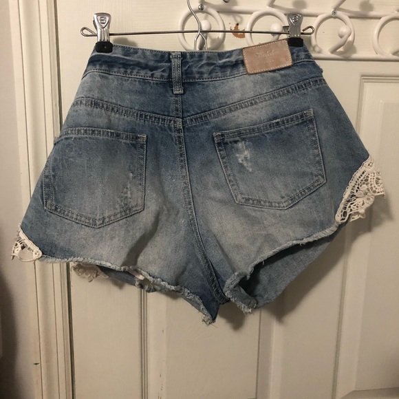 Zara Trafaluc size 8 Jean Shorts with Lace - Picture 4 of 5